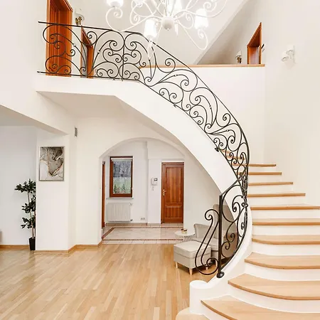 Lägenhet Lumina In Warszawa