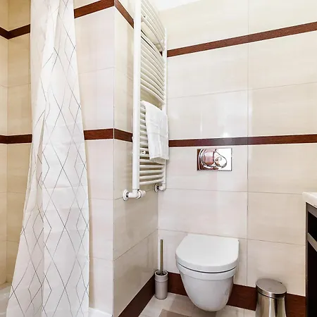 Lejlighed Lumina Deluxe Apart In Platinum Towers With Parking Warszawa