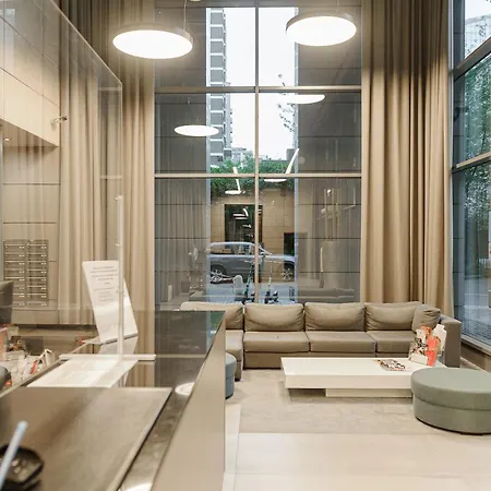 Lumina I Deluxe 2-room With Parking I Ac I Balcony I Platinum Towers * Varsóvia