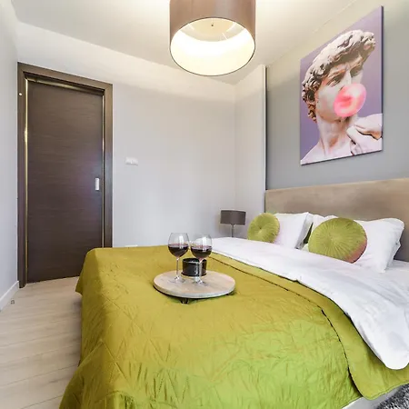 Lumina I Deluxe 2-room With Parking I Ac I Balcony I Platinum Towers Apartamento *