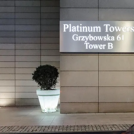 Lumina I Deluxe 2-room With Parking I Ac I Balcony I Platinum Towers