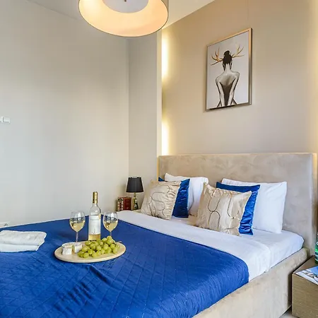 Lumina I Deluxe 2-room With Parking I Ac I Balcony I Platinum Towers * Varsóvia