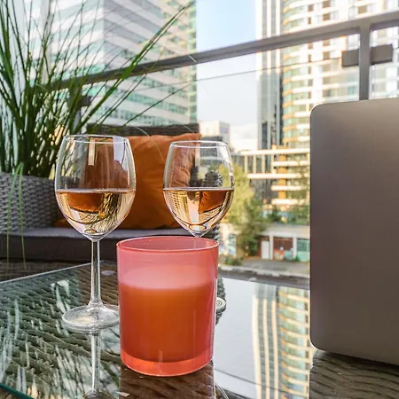 Lumina I Deluxe 2-room With Parking I Ac I Balcony I Platinum Towers Varsóvia