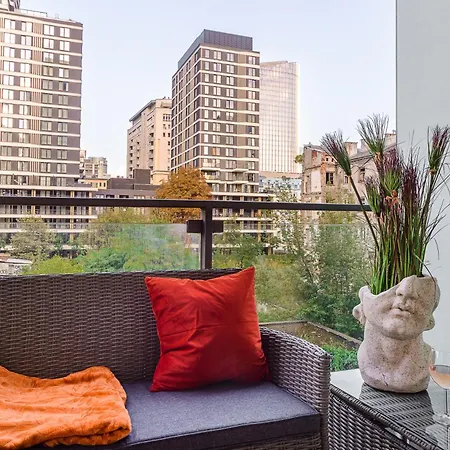 Lumina I Deluxe 2-room With Parking I Ac I Balcony I Platinum Towers *