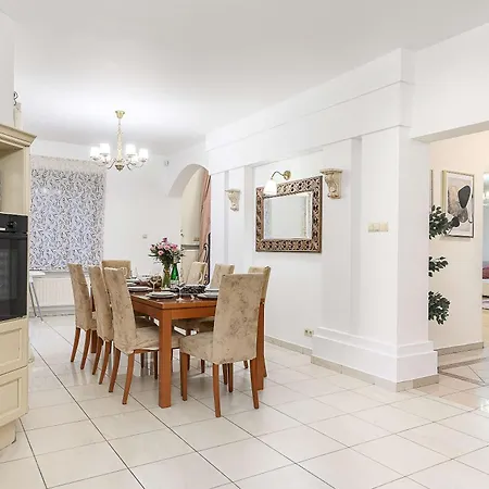 Apartament Lumina In