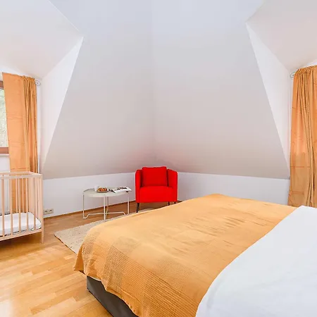 Apartament Lumina In